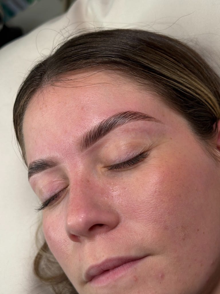 Brow lamination treatment result